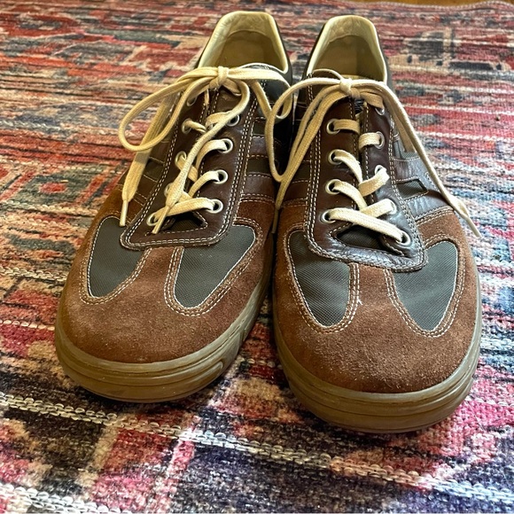 Men’s Hogan Leather and Suede Sneakers, size 9 - Picture 11 of 11